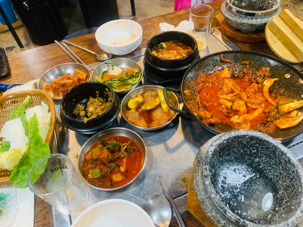 가야 생고기 김치찌개 이미지