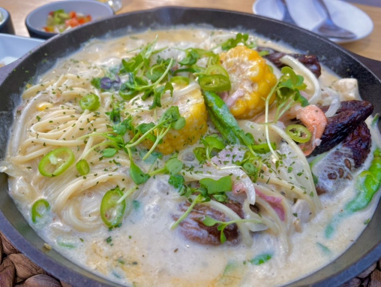꼬꼬통닭식당 이미지