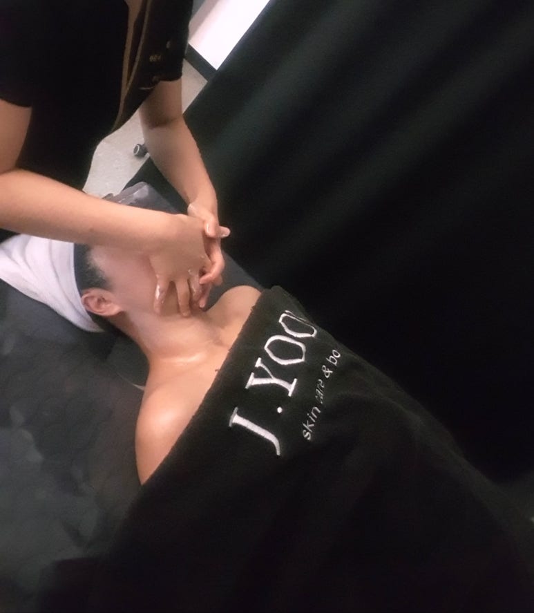 논현피부관리 이미지