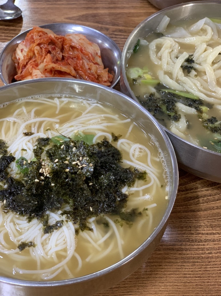 홍두깨갈국수 이미지