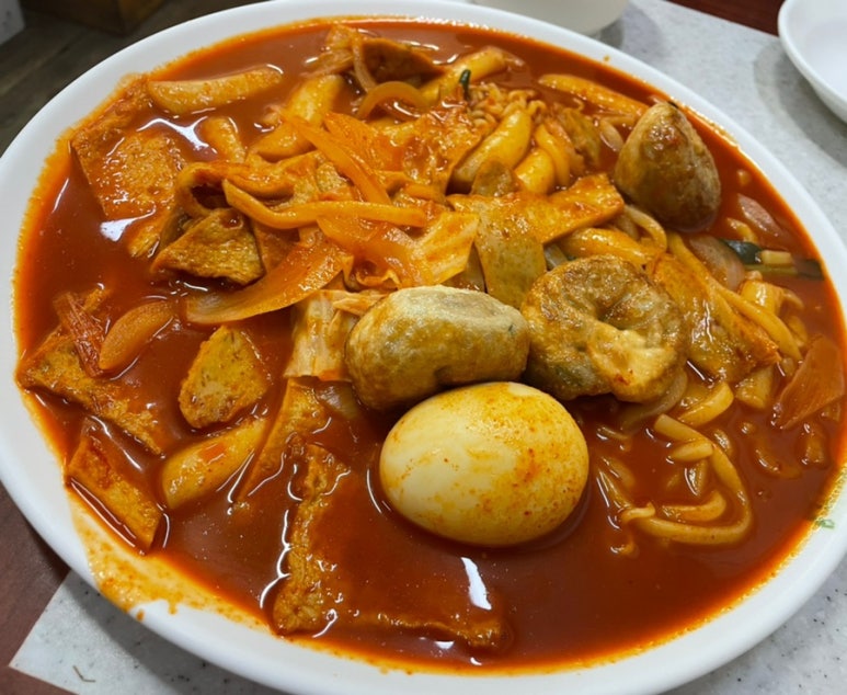 고바우만두손만두 이미지