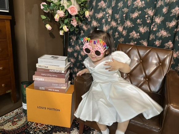 아지티오 이미지