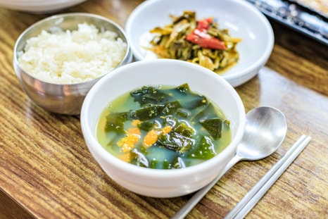 뚝배기식당 이미지