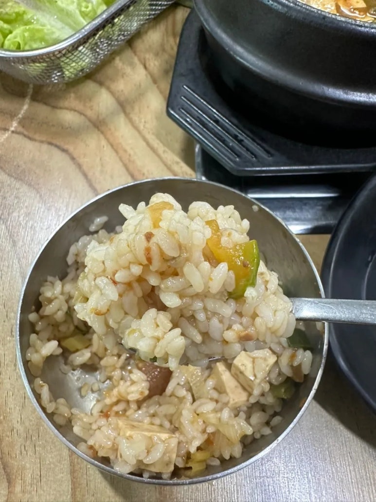 윤가네김밥 이미지