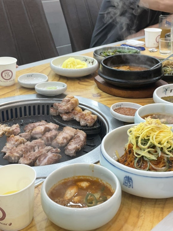 톡스앤필의원 대전둔산점 이미지