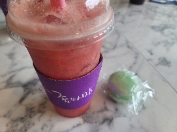 커피앤카롱 이미지