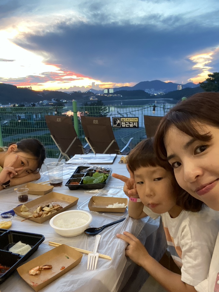 일구구사 이미지