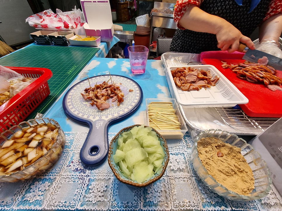 황금한방오리 이미지
