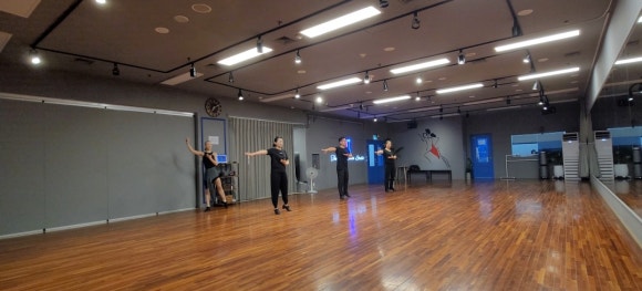 더킹댄스스튜디오 이미지
