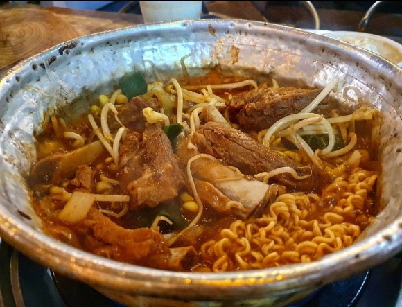돼지엄마양푼갈비 이미지