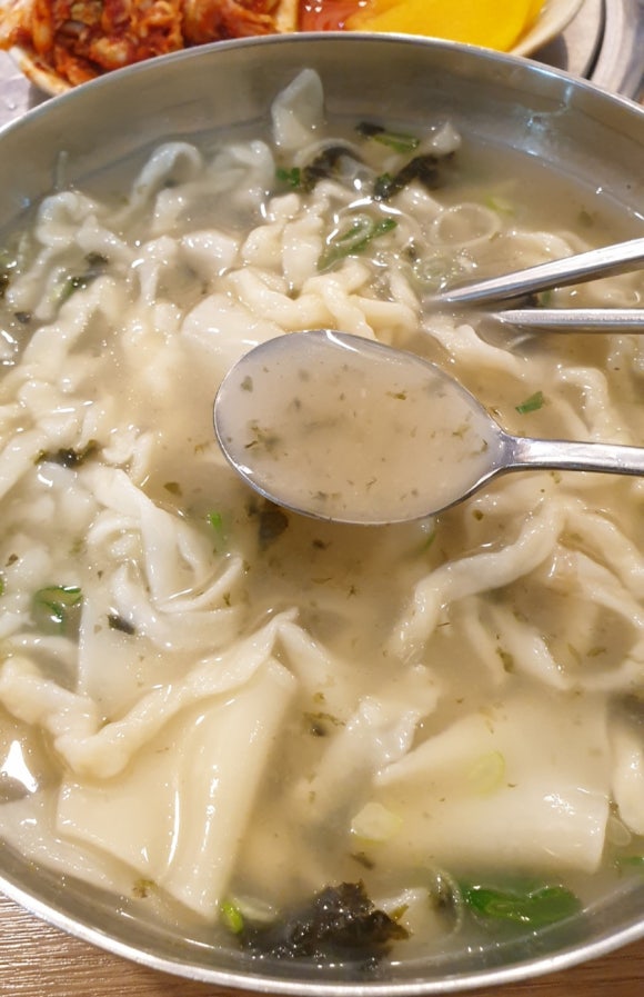 삼대맛집명인멸치칼국수 이미지