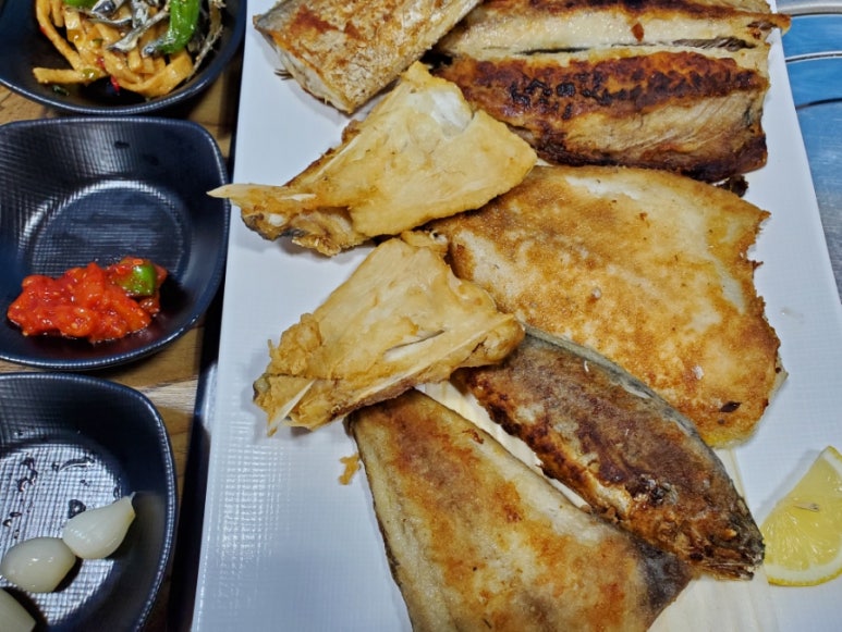 부산아지매생선구이 이미지
