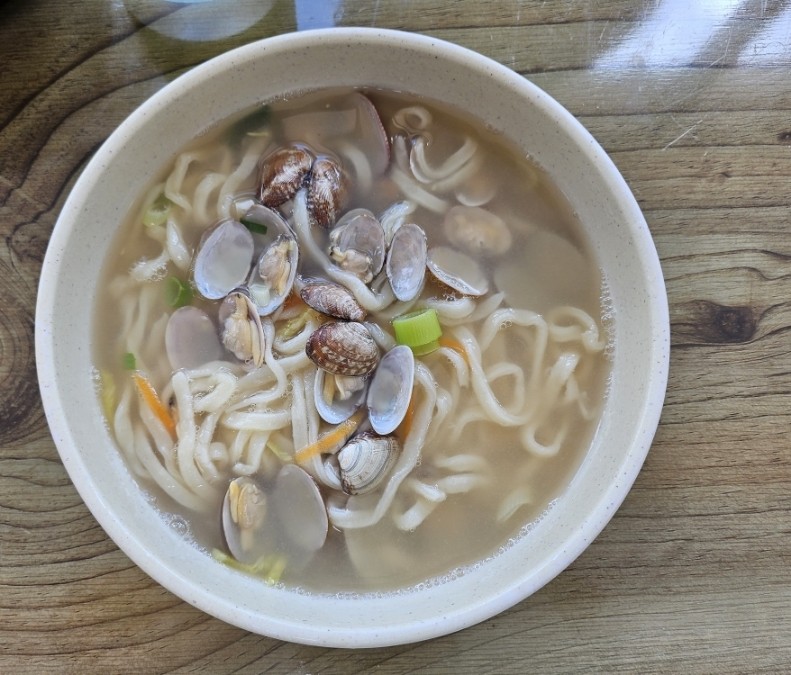 건양칼국수 이미지