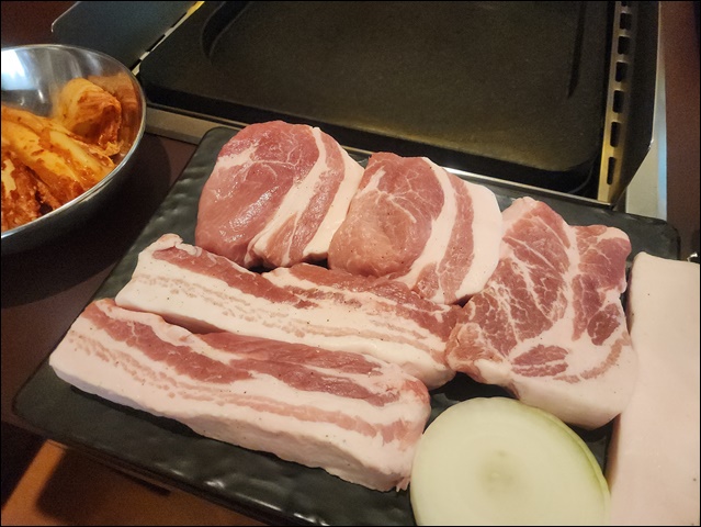 맛잇는고기집 이미지