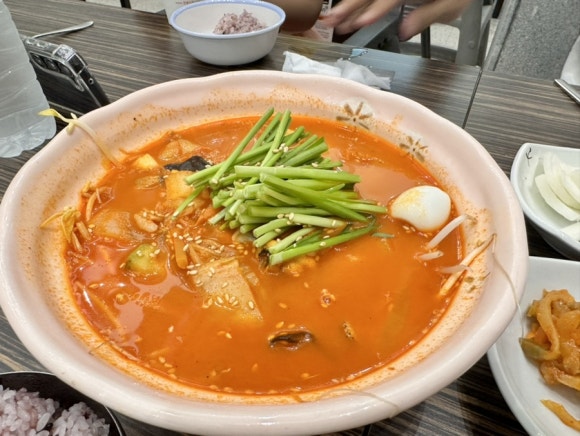 짬뽕지존탕정역점 이미지