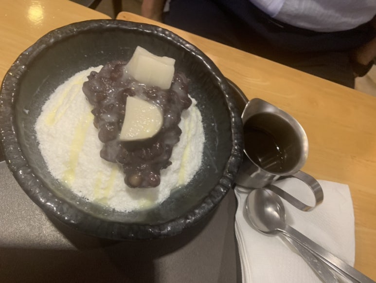 레드빈눈꽃빙수 이미지