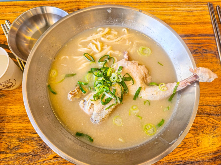 언양닭칼국수양산덕계점 이미지