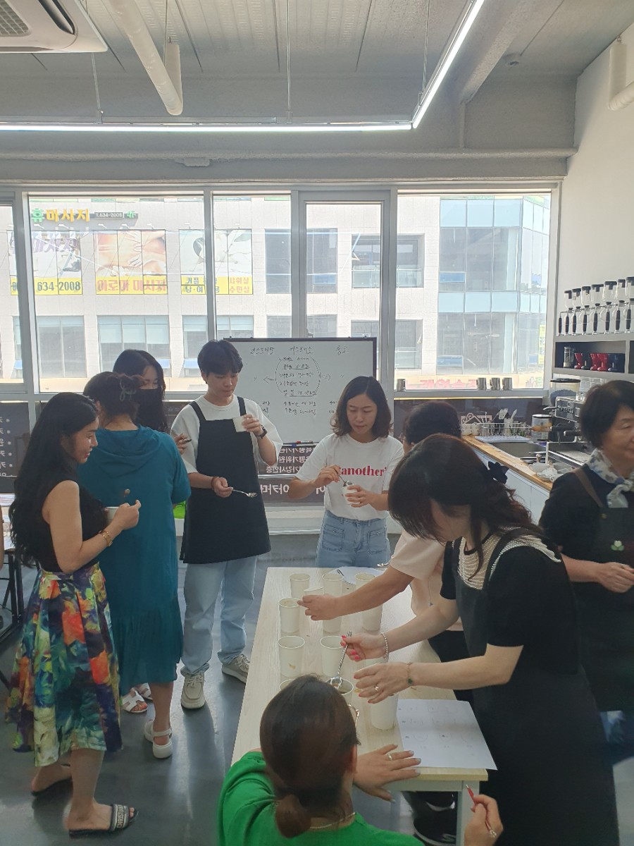 카페푸어커피아카데미 이미지