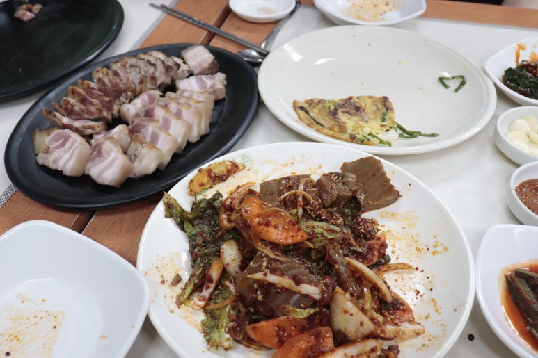 장수흑돼지 이미지
