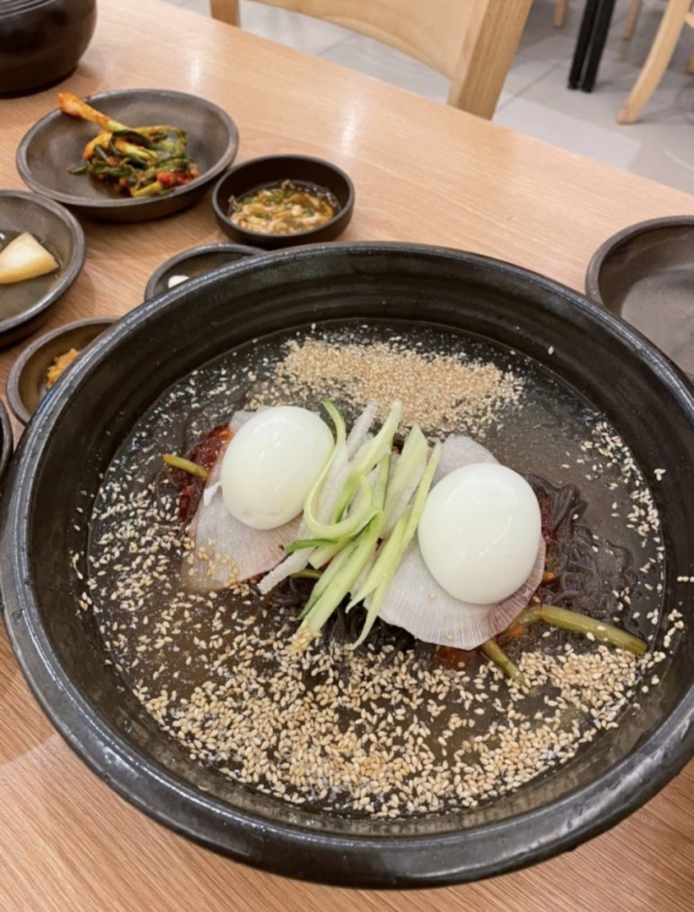전통항아리보쌈 이미지