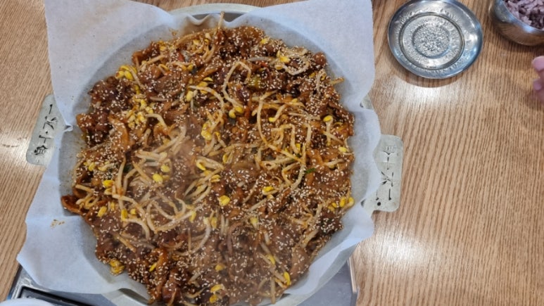 양감고추장돼지불백 이미지