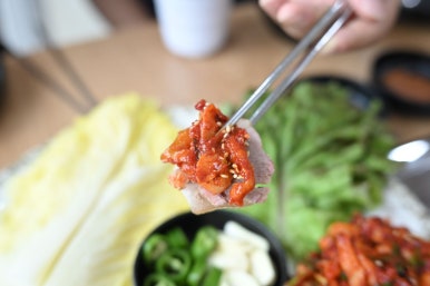 홍두깨칼국수보쌈 이미지