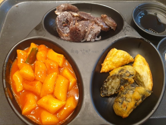 감탄떡볶이 염리점 사진 7