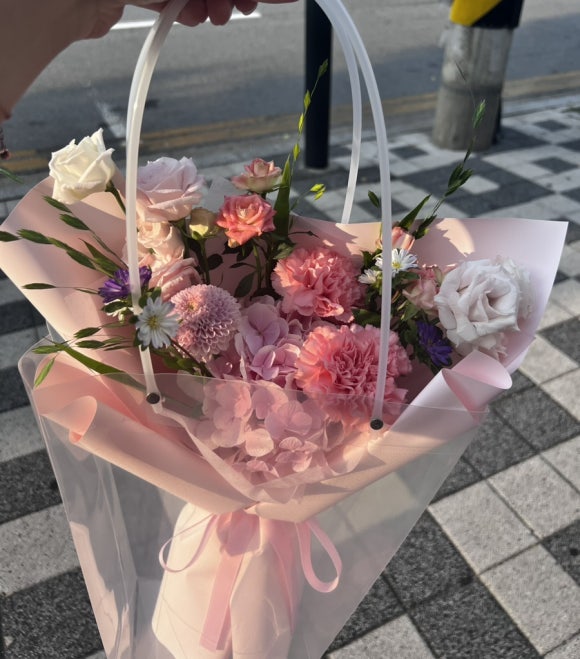 꽃을닮다 이미지