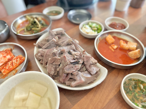 창말국밥 이미지