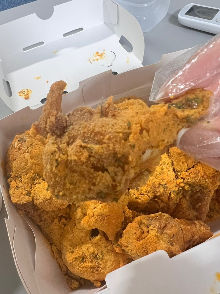 비에이치씨 역삼스타점 이미지