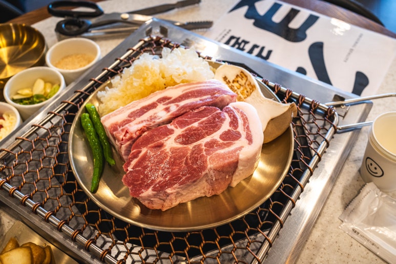 또먹어도돼지 이미지