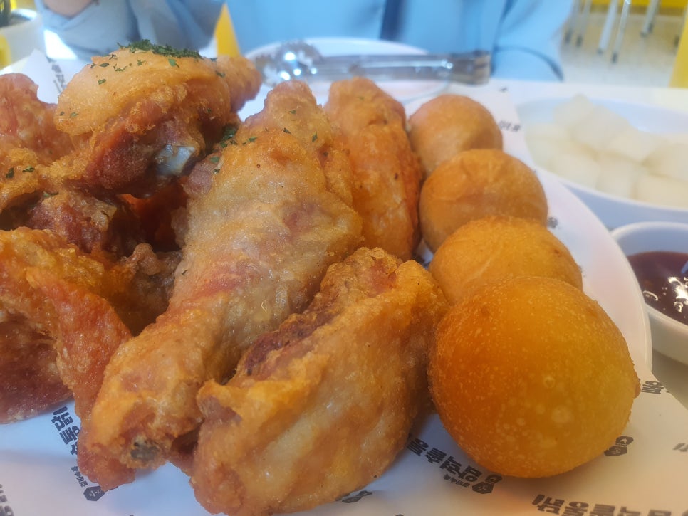 천전통닭 이미지
