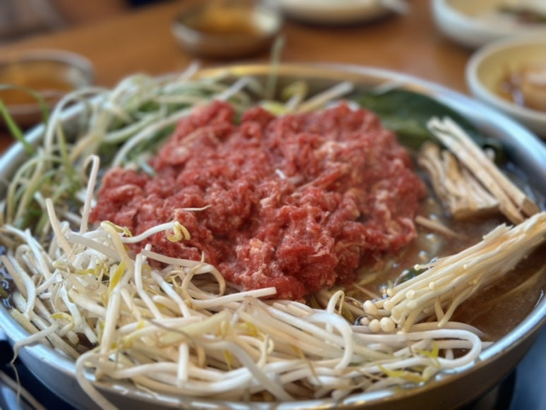 맘보식당 이미지