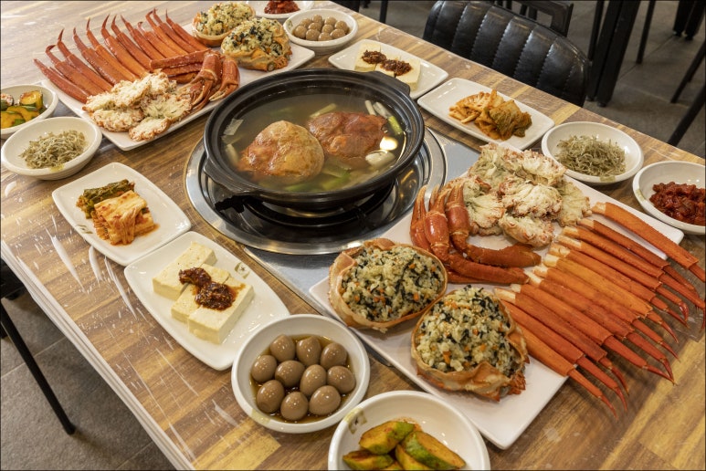 만천홍게탕 이미지