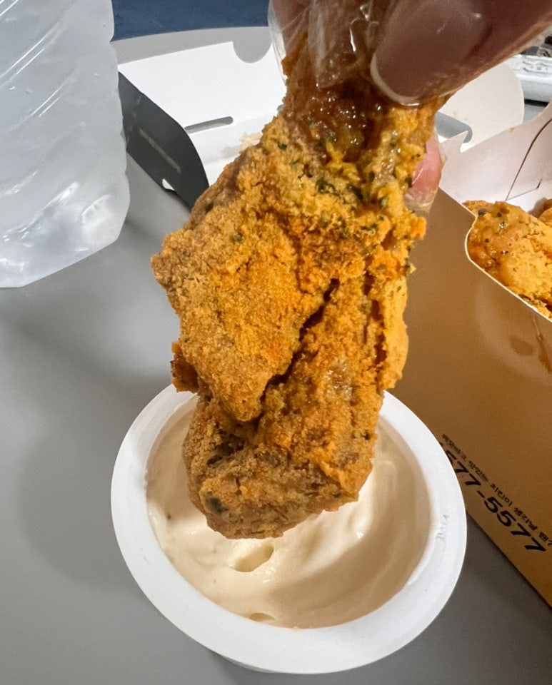 비에이치씨 역삼스타점 이미지