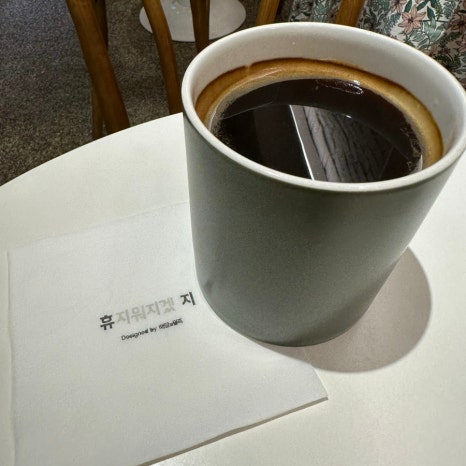 에센스 커피 서초역점 이미지