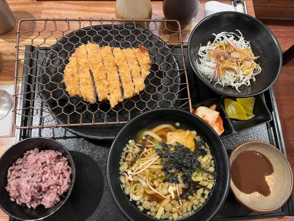 고센돈까스 이미지