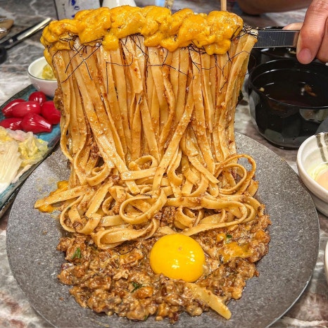 엠오엠 이미지