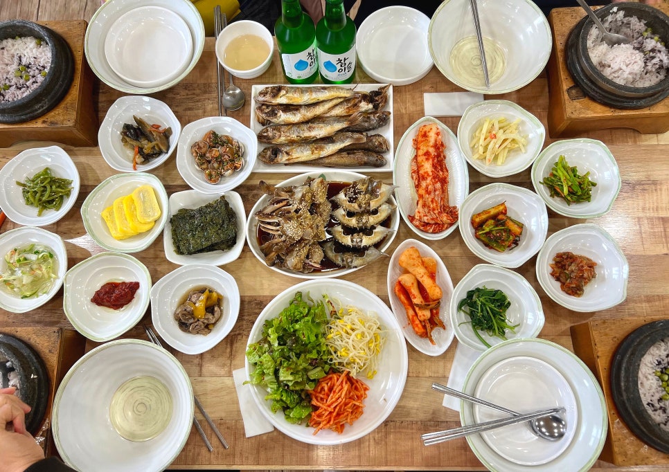토우영양돌솥밥 이미지
