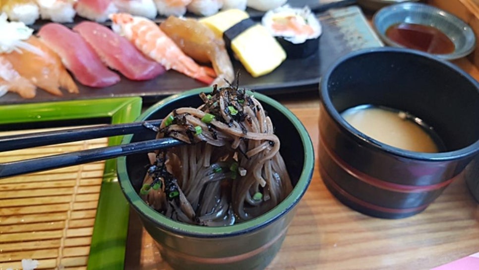 감성초밥 이미지