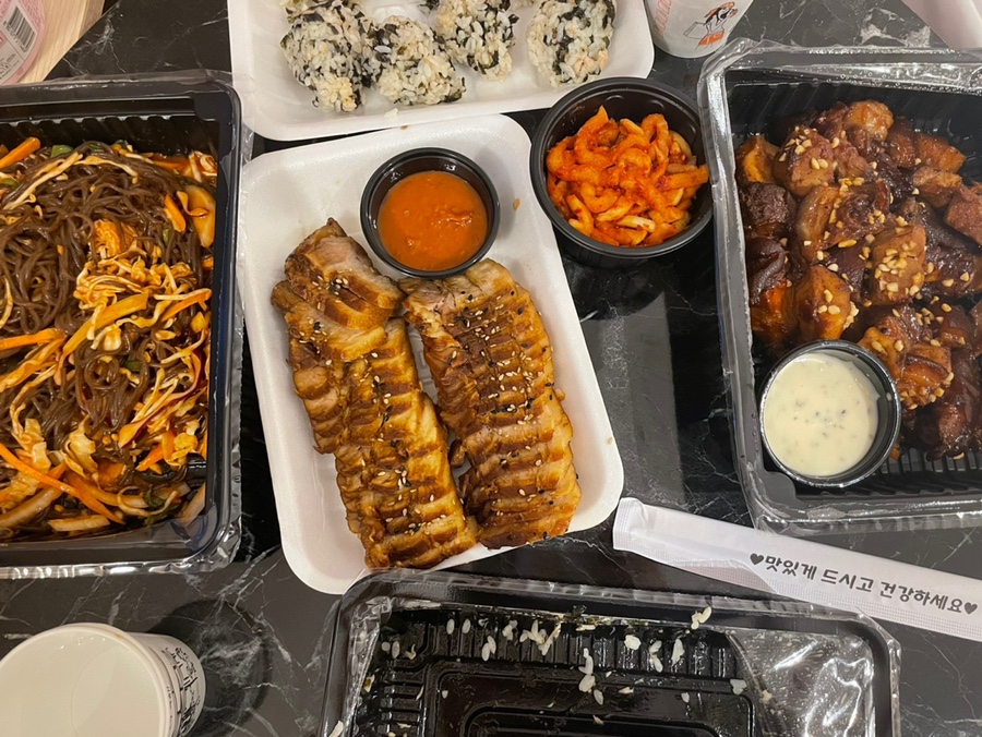 꽃;들때 이미지