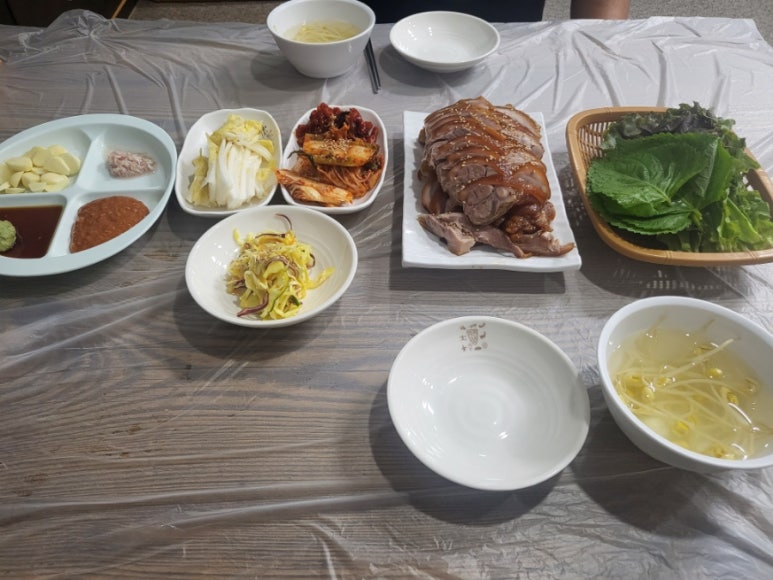 7번가왕족발 이미지