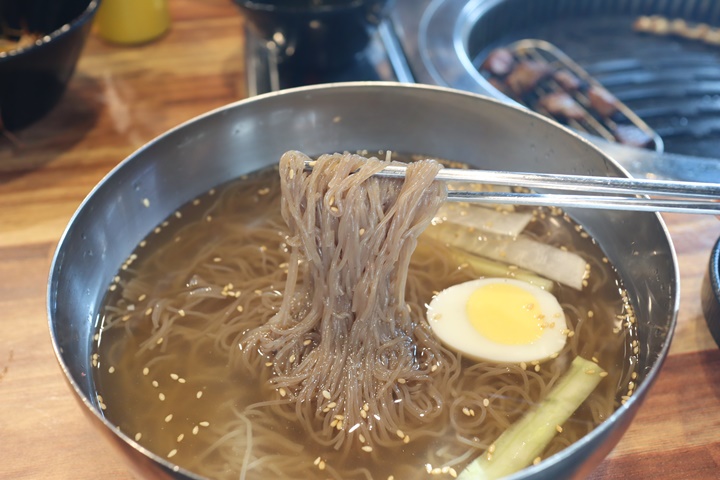 고기하는사람들 이미지