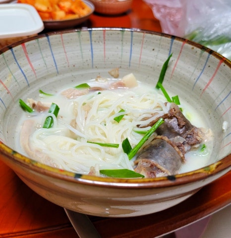 수제순대돼지국밥 이미지