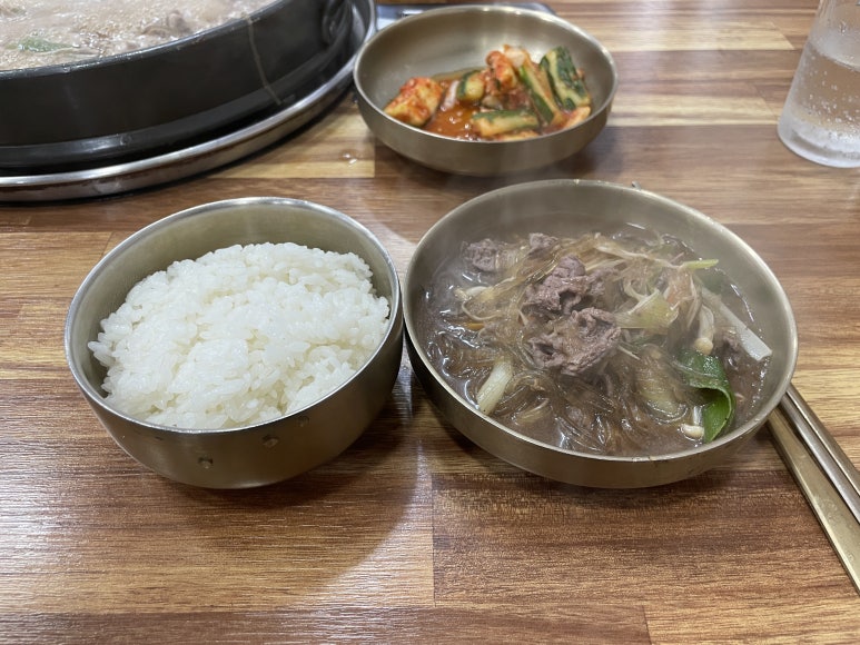 한우애돈 이미지