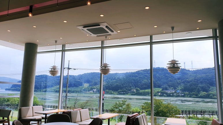 투썸플레이스고복LAKE점 이미지