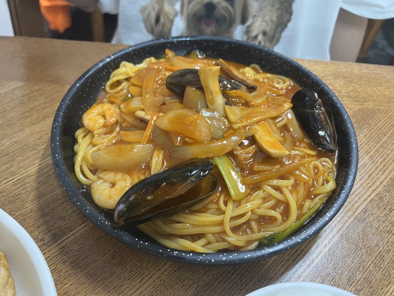 황궁쟁반짜장신안 이미지
