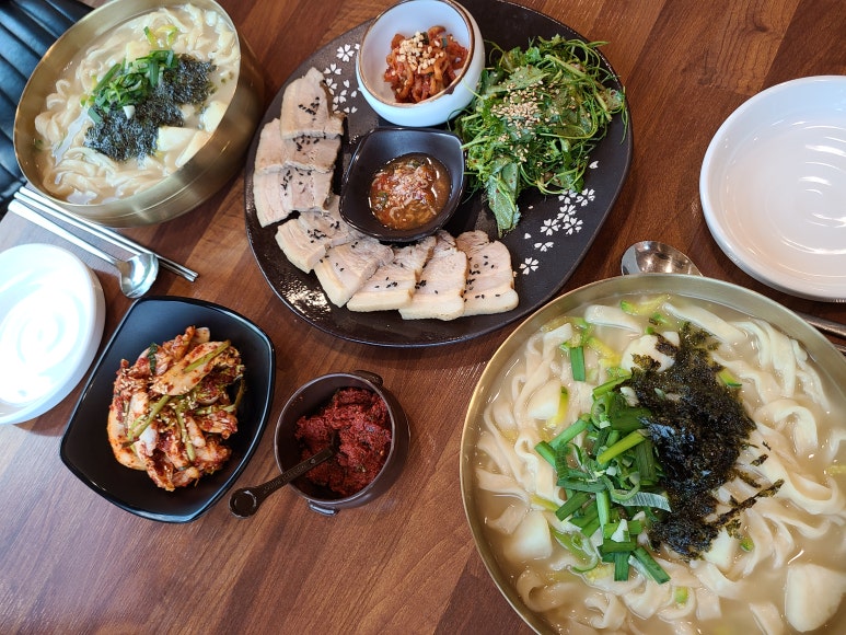 대박이손칼국수 이미지