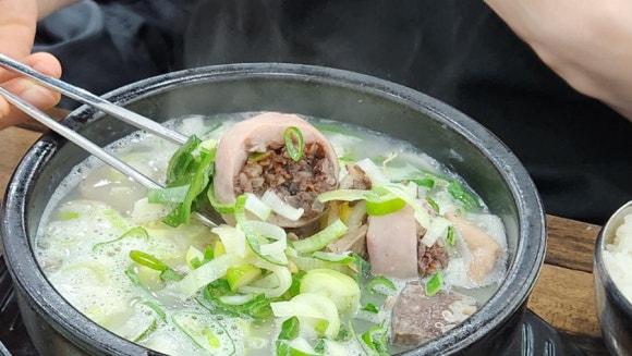 돈국밥 본점 이미지