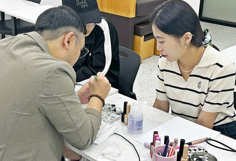 지금할일은네일로 이미지